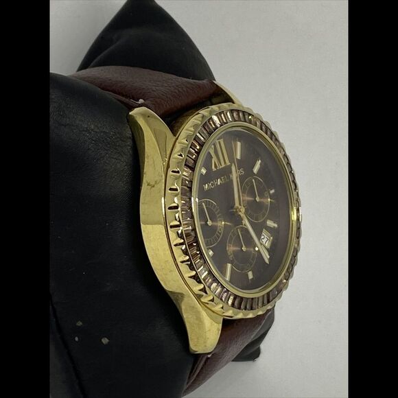 Michael Kors Everest MK5873 Women's Brown Leather Analog Dial Quartz Watch VK688 - Picture 5 of 12